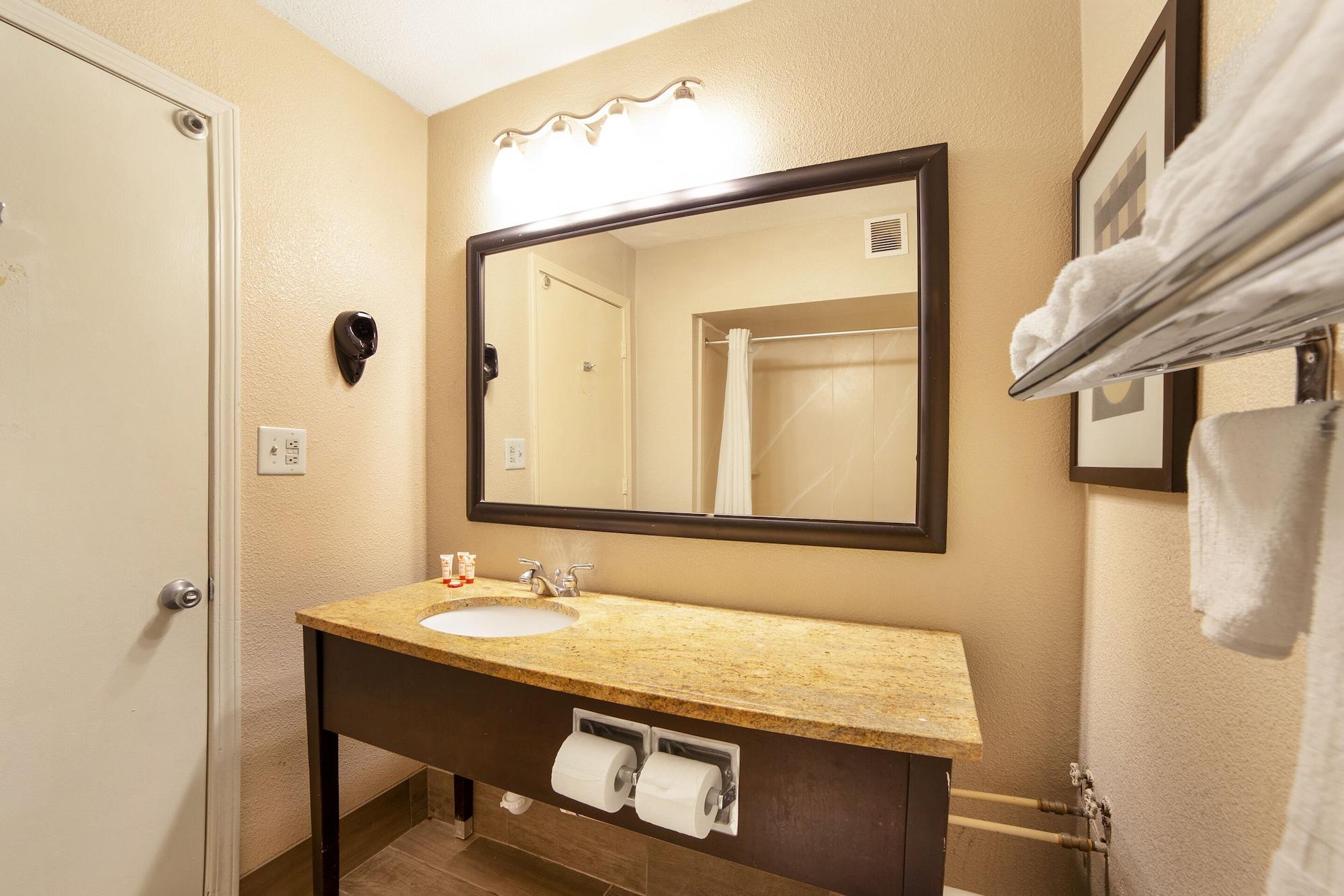 Econo Lodge Inn And Suites Dentsville エクステリア 写真